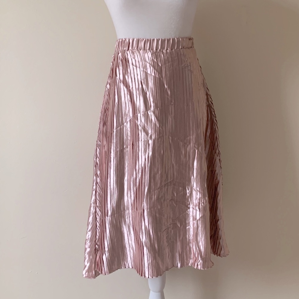 LF metallic Pink Pleated Midi Skirt size small